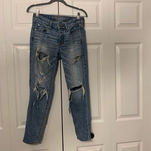 American Eagle Boyfriend crop jeans